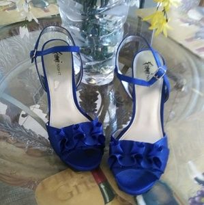 Fioni NIGHT satin heels